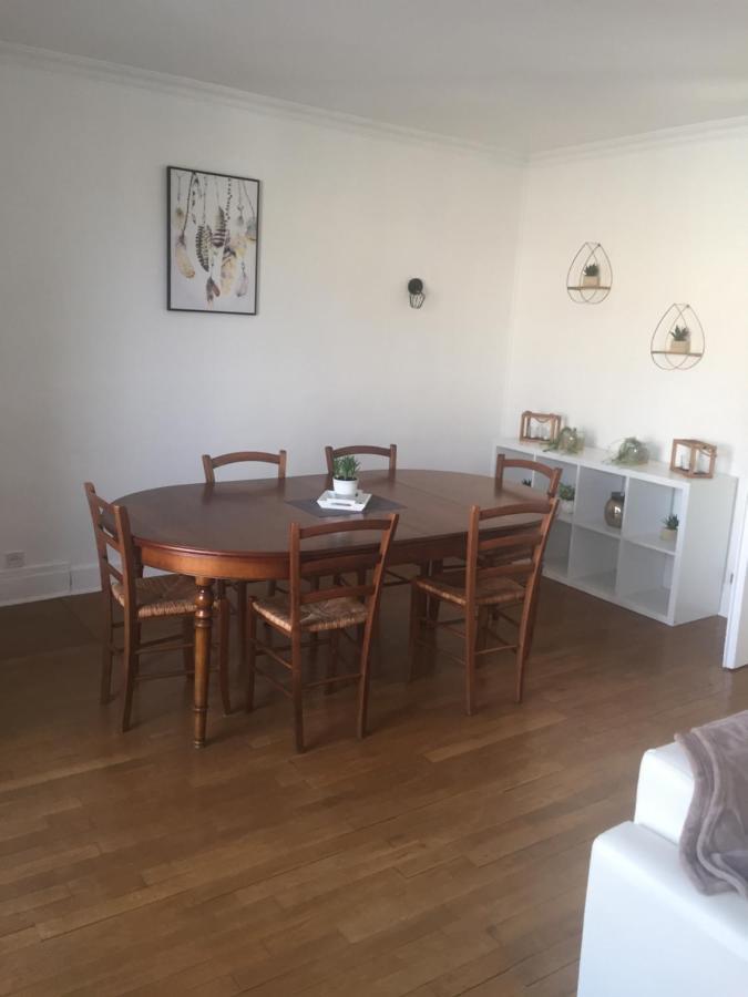 Appartement 1Er Etage Carignan Екстер'єр фото