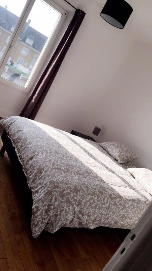 Appartement 1Er Etage Carignan Екстер'єр фото